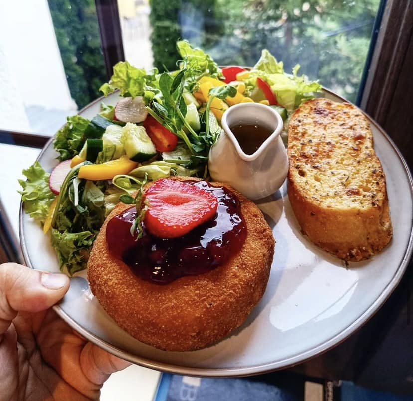 Zdrowe i smaczne dania serwowane podczas pobytów firmowych w hotelu w Karpaczu